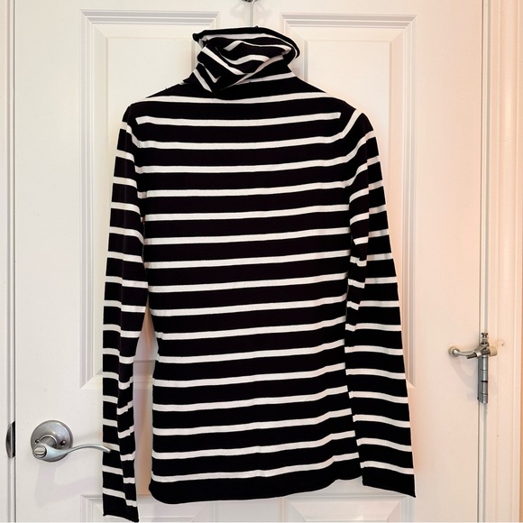 Max&Co Label-cut Turtle-neck Long Sleeves Stripes Top Size: Medium Fall / Winter - Picture 5 of 11